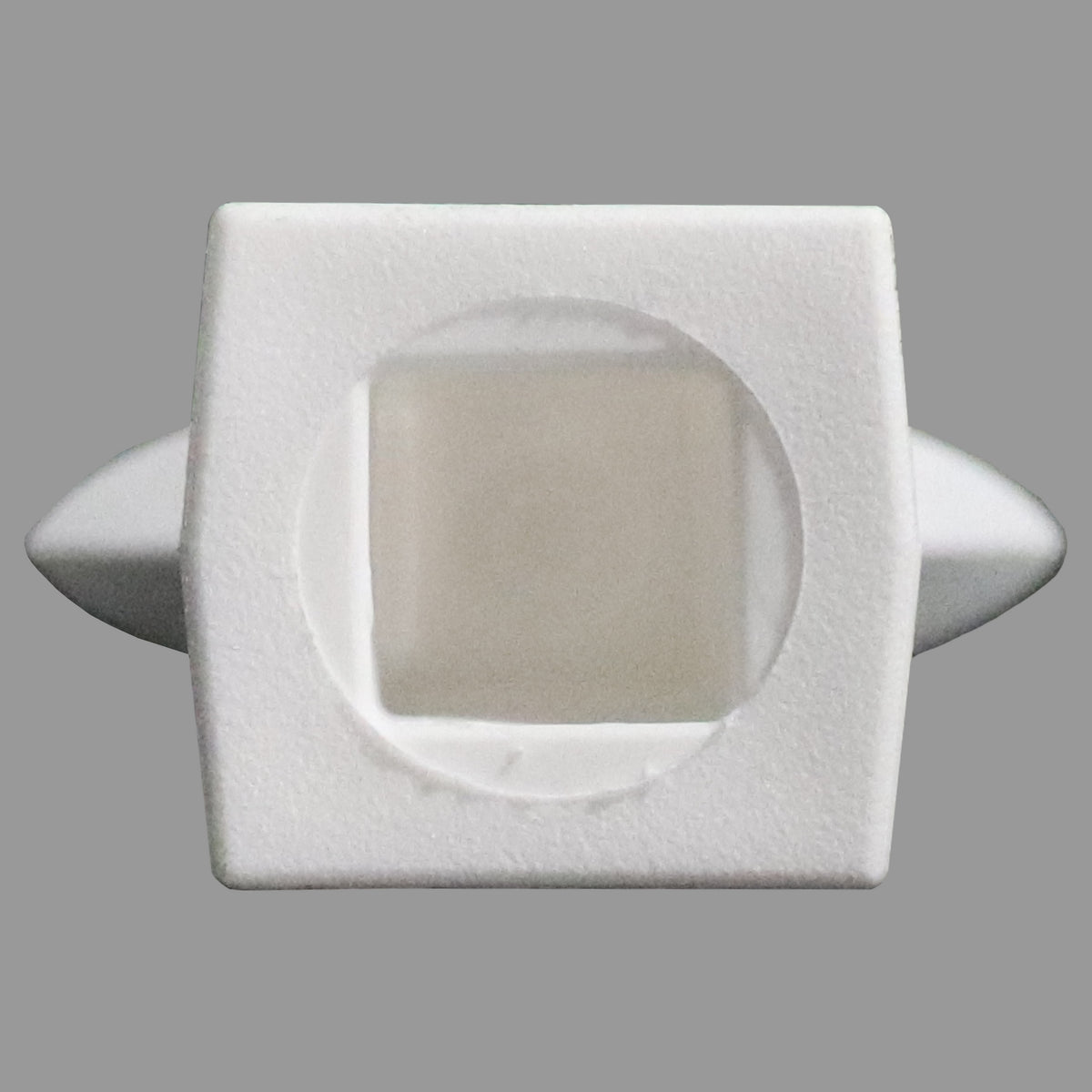 Tri - Spear Polypropylene USA Finial Toppers - White - Multi-Pack